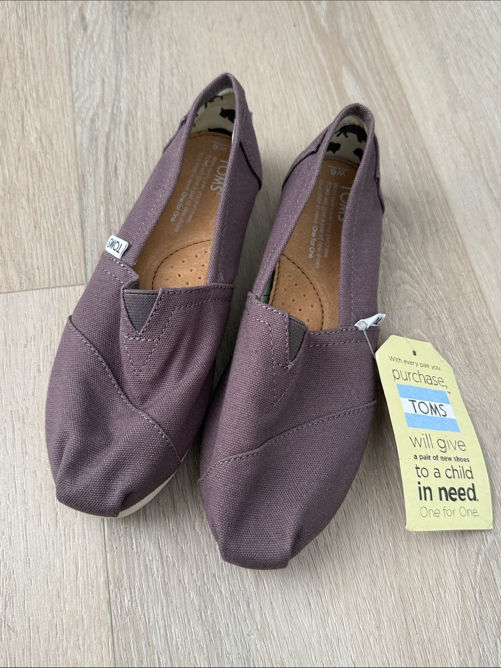 Toms Women's Slip-On Canvas Flats in ash canvas grey